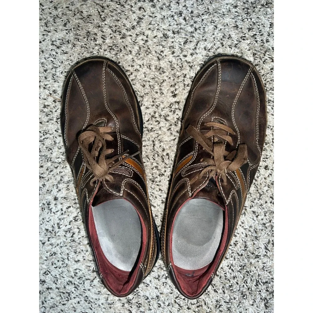 Clarks Men 10.5 M Brown Leather Walking Shoes 78133 Y2K Era 2007